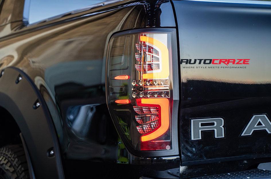 FORD RANGER BEAST BLACK MACHINED WITH DARK TINT